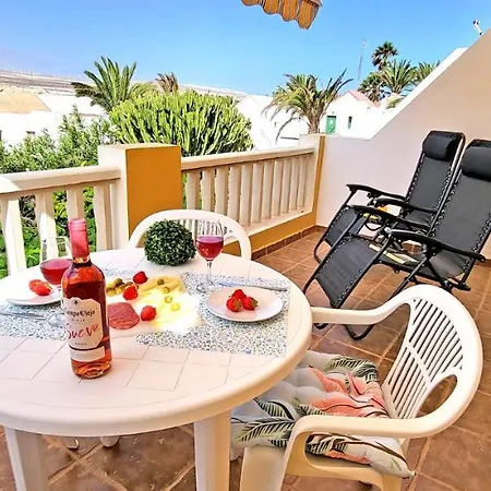 Flat Golden Sands, 1 Bedroom, Livingroom, Fast Internet, Balcony * Costa Calma