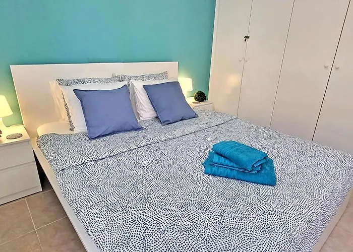 Flat Golden Sands, 1 Bedroom, Livingroom, Fast Internet, Balcony Lägenhet